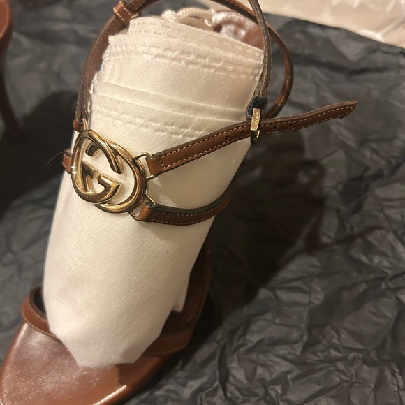 Authentic EUC Gucci Leather Sandals - Picture 8 of 8
